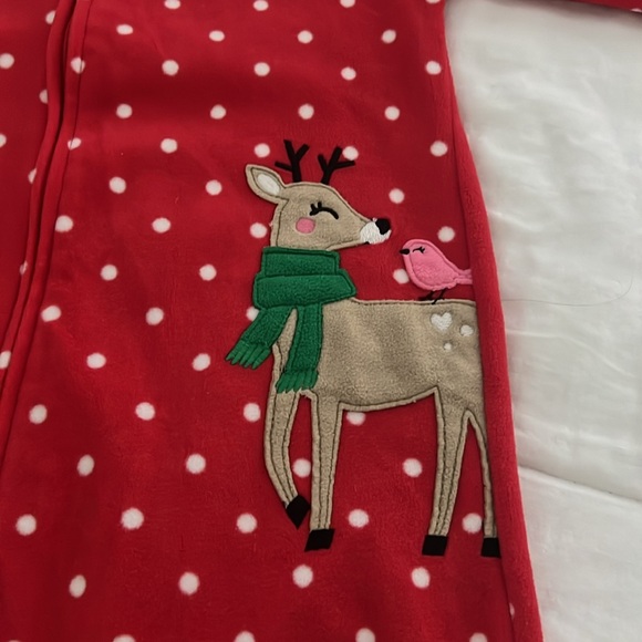 Carters Long sleeve zip up onesie 5T like new red with white polka dots - Picture 2 of 4